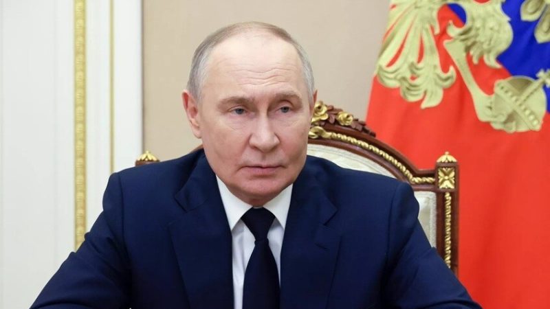 بوتين يعزي المرشد الإيراني الجديد بوفاة علي لاريجاني