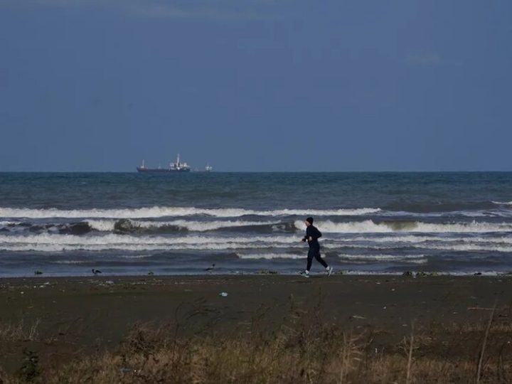 “نوع جديد من العمليات”.. إسرائيل تكشف تفاصيل الهجوم في بحر قزوين