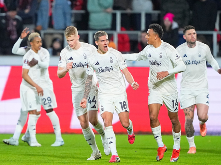 تأهل فرايبورغ وسيلتا فيغو ونوتنغهام لدور الثمانية في الدوري الأوروبي