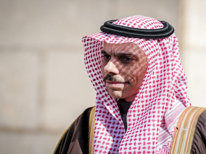 وزير خارجية السعودية: سنرد عسكريا على هجمات إيران إذا اقتضت الحاجة