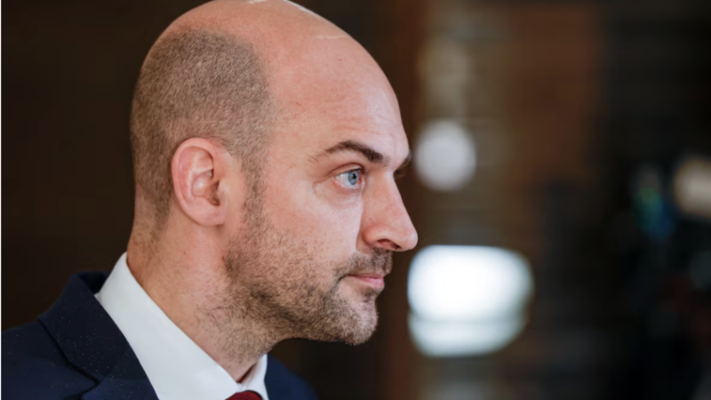 وزير الخارجية الفرنسي: لا نهاية واضحة لأزمة الشرق الأوسط قريبا وفرنسا تواصل جهود الحل