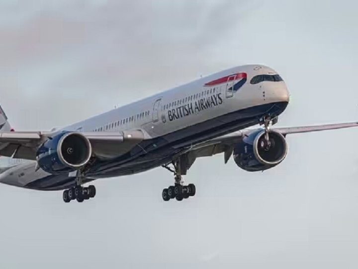 أمضوا 13 ساعة في المقصورة مع جثة.. حادثة غريبة يواجهها ركاب الخطوط الجوية البريطانية في هونغ كونغ