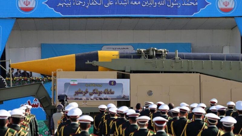 صحيفة: لندن وباريس وبرلين في مرمى الصواريخ الإيرانية