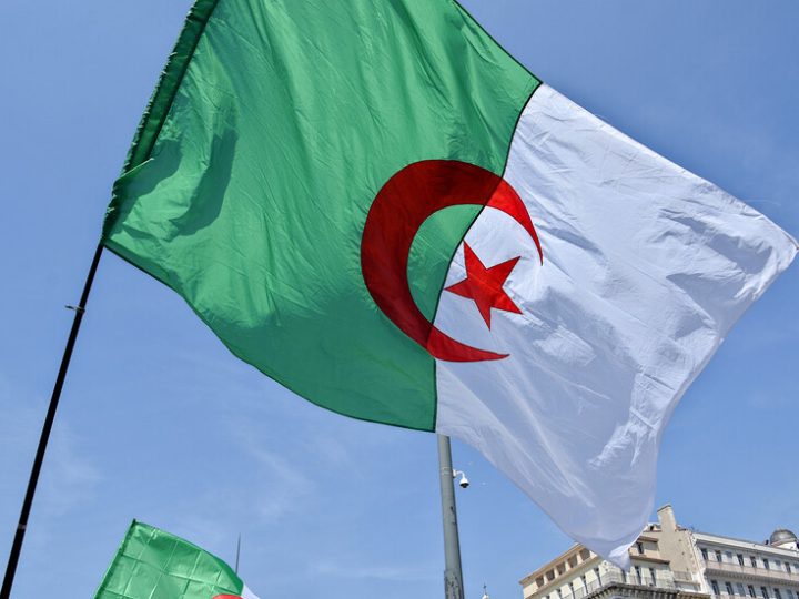 انهيار جزئي لجدار وإصابة 5 أشخاص بوهران في الجزائر