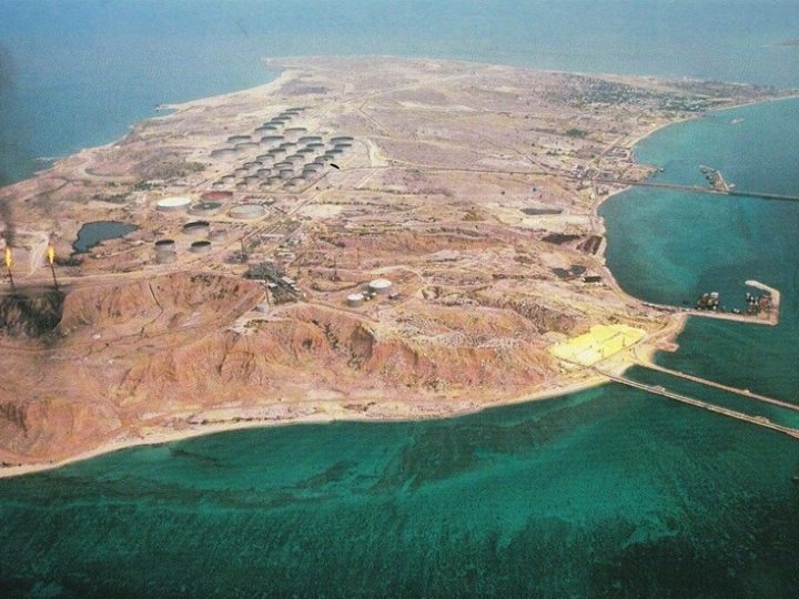 ماذا سيحدث في غضون ساعتين لو هبط الأمريكيون على جزيرة خرج الإيرانية؟