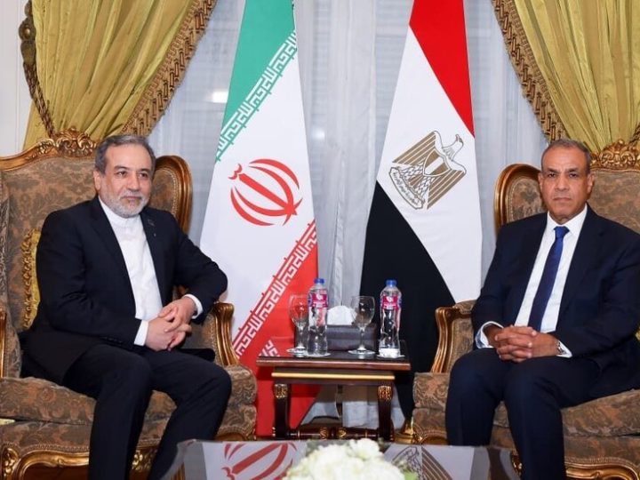 جهود وساطة إقليمية.. مباحثات مصرية إيرانية لوقف الحرب وإنهاء التصعيد