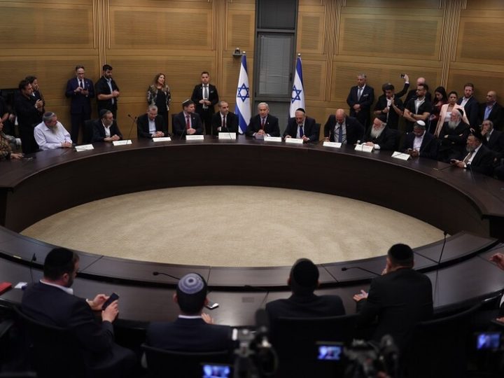 الكنيست الإسرائيلي يوافق على مشروع قانون فرض عقوبة الإعدام على منفذي العمليات “المقاومين”