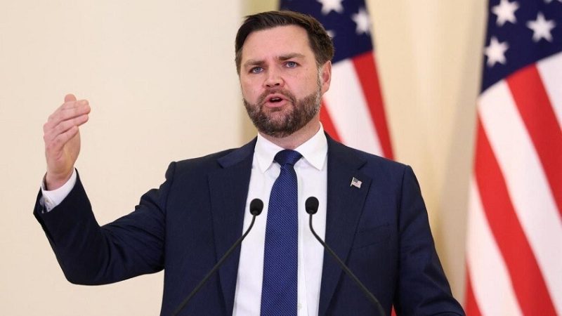 طهران تبلغ واشنطن بعدم رغبتها في استئناف المفاوضات مع ويتكوف وكوشنر وتفضل التعامل مع نائب الرئيس