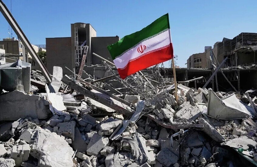 “أكسيوس”: إيران ترفض “خديعة ترامب الثالثة” ولقاء باكستان لم يحسم بعد