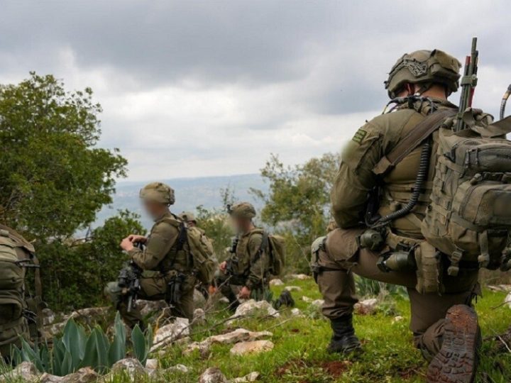 إعلام عبري: إصابة قائد كتيبة وجنديين إسرائيليين بنيران حزب الله جنوبي لبنان