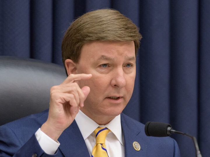 نواب أمريكيون يحذرون من الانجرار لحرب برية مع إيران