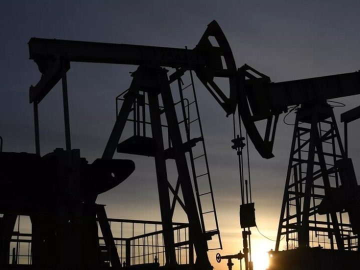 أسعار النفط تقفز 5.6% فوق 108 دولارات وسط مخاوف من استمرار انقطاع الإمدادات