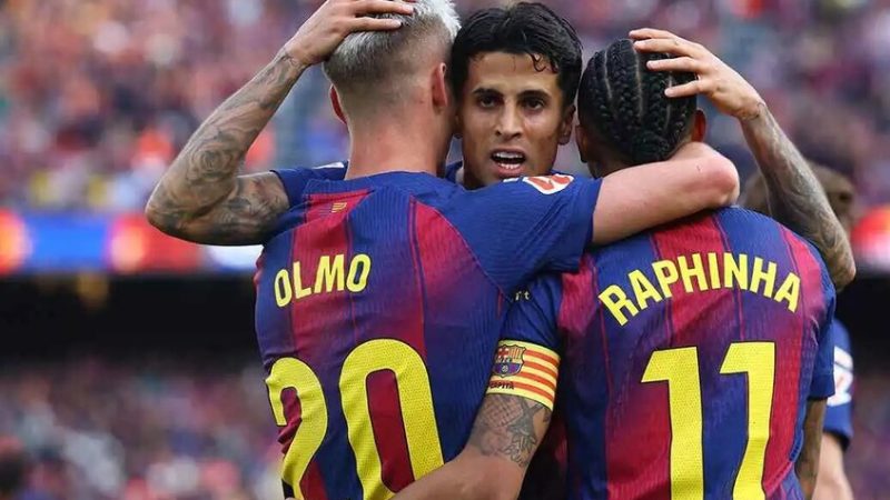 غضب عارم وقلق كبير داخل أروقة برشلونة بسبب رافينها