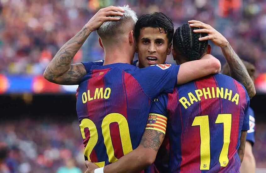 غضب عارم وقلق كبير داخل أروقة برشلونة بسبب رافينها