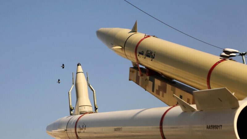 مجددا على النقب.. إيران تشن هجوما صاروخيا ثانيا على إسرائيل في أقل من ساعة