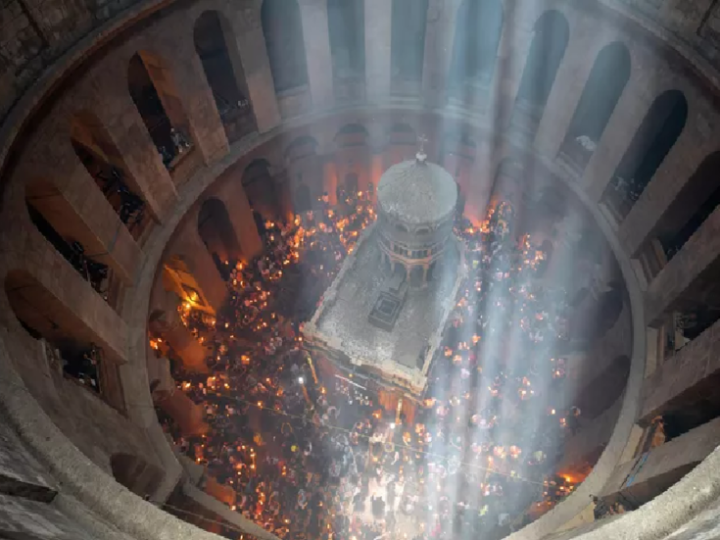 رئيس وزراء إسبانيا يدين منع إسرائيل البطريرك اللاتيني من دخول الكنيسة