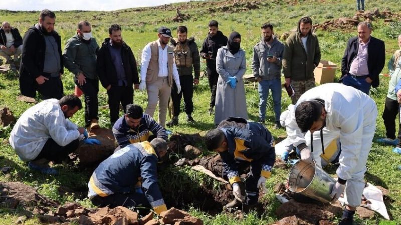 سوريا.. انتشال رفات بشرية من القبو وإجراءات توثيق رسمية في ريف حمص