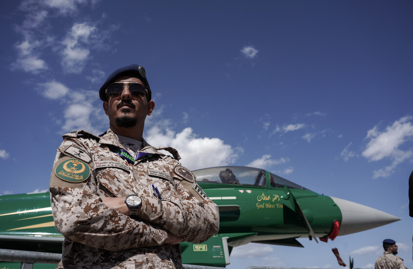 الدفاع السعودية: اعتراض 5 صواريخ باليستية باتجاه المنطقة الشرقية