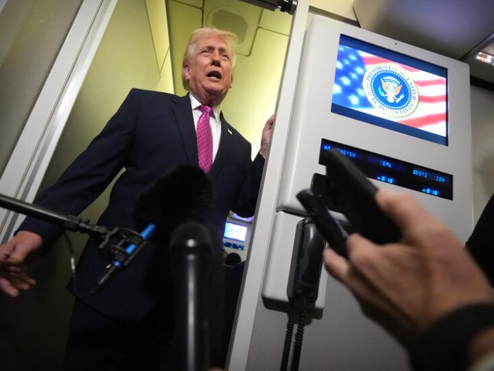 ترامب: إيران ستزود الولايات المتحدة بـ20 ناقلة نفط بدءا من الغد