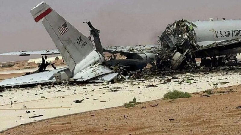 “تلغراف”: تدمير إيران لطائرة الإنذار المبكر الأمريكية ضربة خطيرة وموجعة