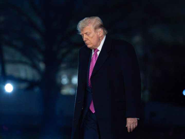 “وول ستريت جورنال” نقلا عن مسؤولين: ترامب مستعد لإنهاء الحرب مع إيران دون إعادة فتح مضيق هرمز فورا