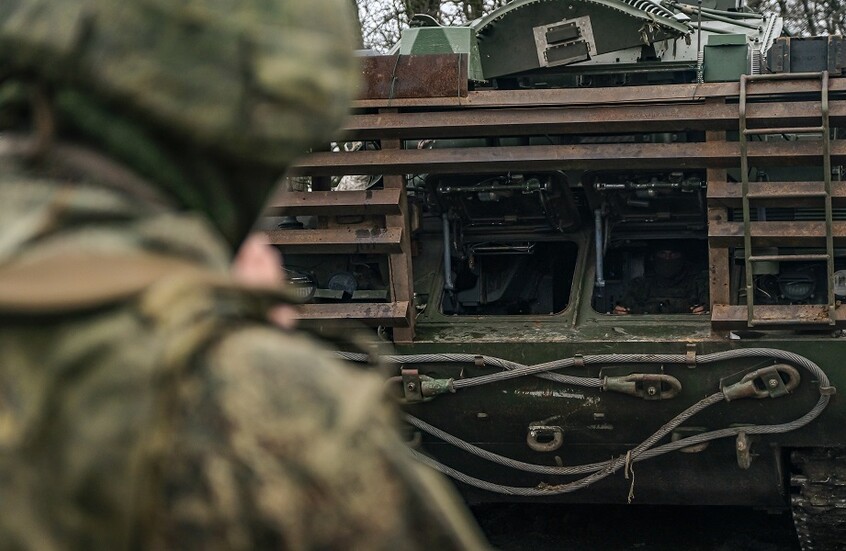 الدفاع الروسية تعلن تحرير بلدة جديدة شمال أوكرانيا