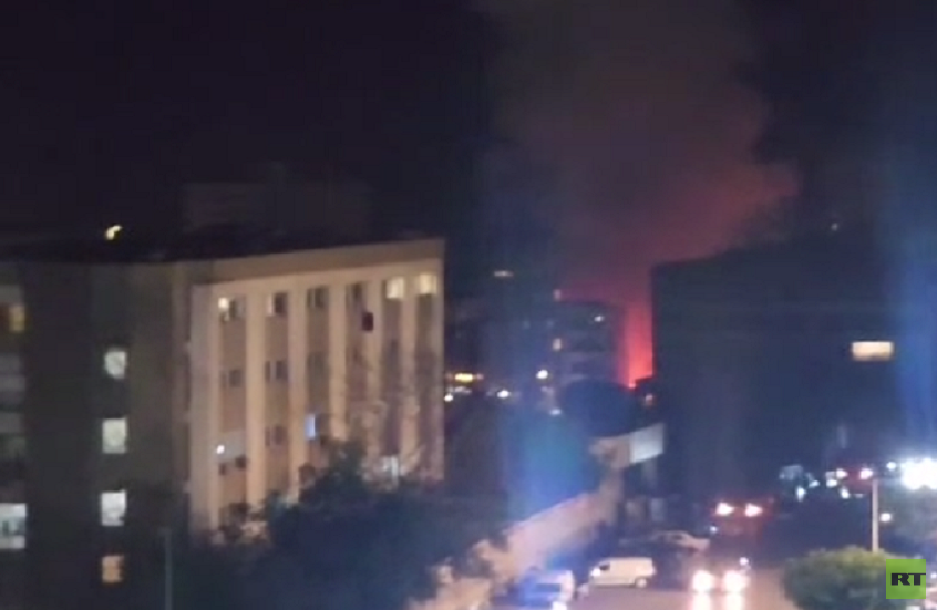 غارات إسرائيلية عنيفة تستهدف بيروت ومحيط مستشفى الزهراء.. (فيديوهات)