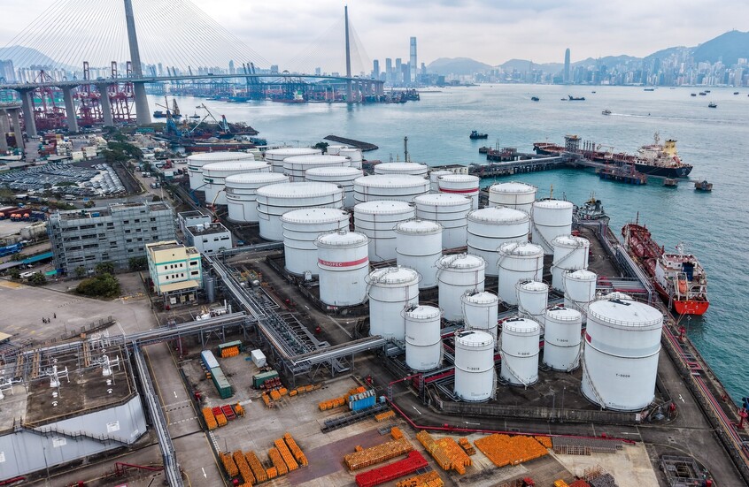 سعر نفط برنت يسجل أكبر مكاسبه الشهرية