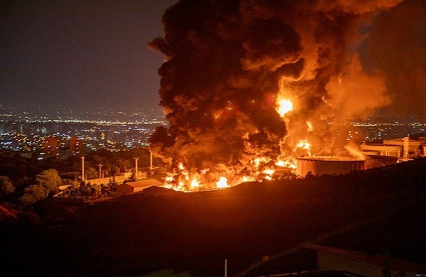 خبير روسي: الولايات المتحدة فشلت في تنفيذ “نزهة فنزويلا” في إيران