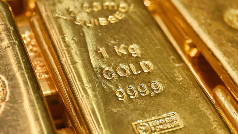 الذهب يتراجع مع غياب بوادر تهدئة في حرب إيران