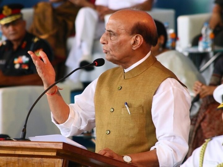 وزير الدفاع: صادرات الأسلحة الهندية تبلغ مستوى قياسيا جديدا