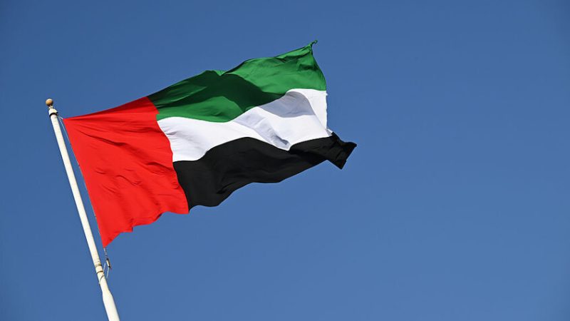 الدفاع الإماراتية: تصدينا اليوم لـ19 صاروخا باليستيا و26 مسيرة إيرانية