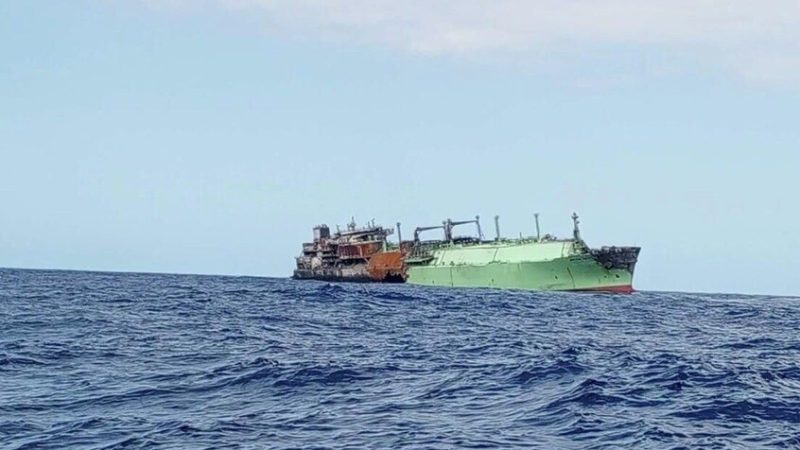 تحقيق خاص: الهجوم الأوكراني على الناقلة الروسية “أركتيك ميتاغاز” انطلق من دولة عربية