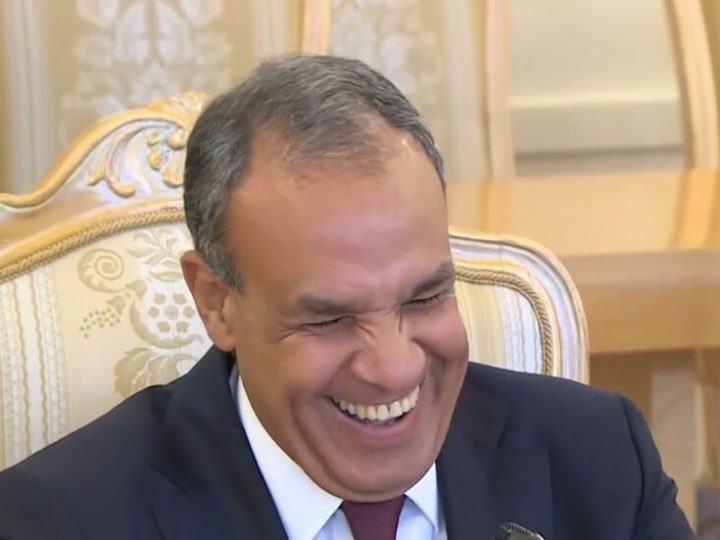 لافروف يصحح لمترجم وزير الخارجية المصري بسبب اسمه (فيديو)