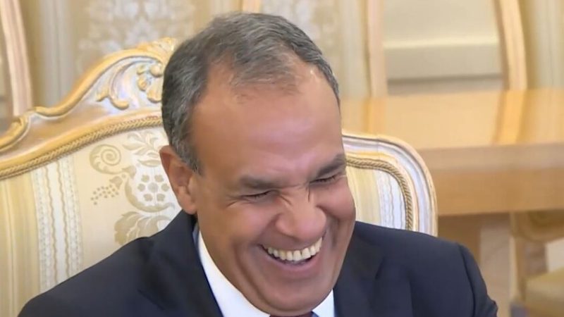 لافروف يصحح لمترجم وزير الخارجية المصري بسبب اسمه (فيديو)