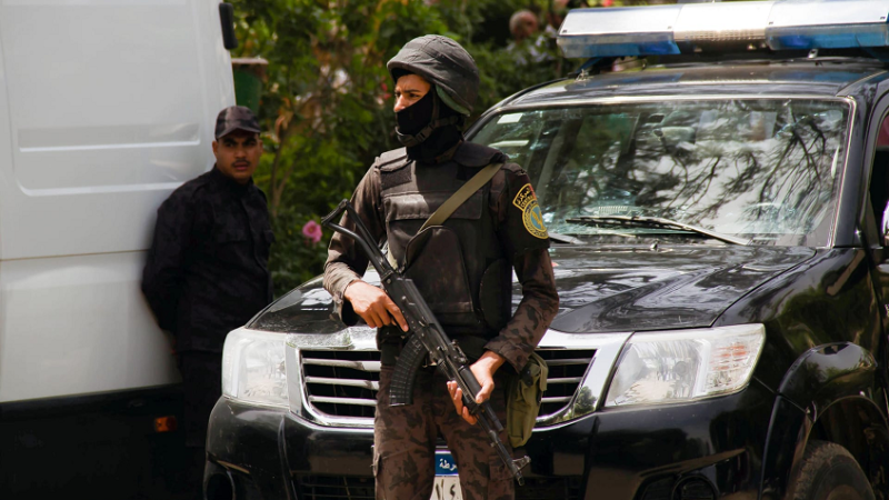 تسريب مكالمة “إباحية” لضابط شرطة مصري ردا على سقوط صيد إخواني ثمين.. الداخلية تعلق