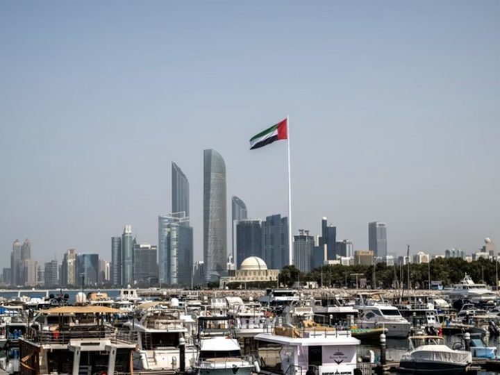 أبو ظبي: حريقان وأضرار جسيمة في منشآت “حبشان” للغاز إثر سقوط شظايا اعتراض جوي