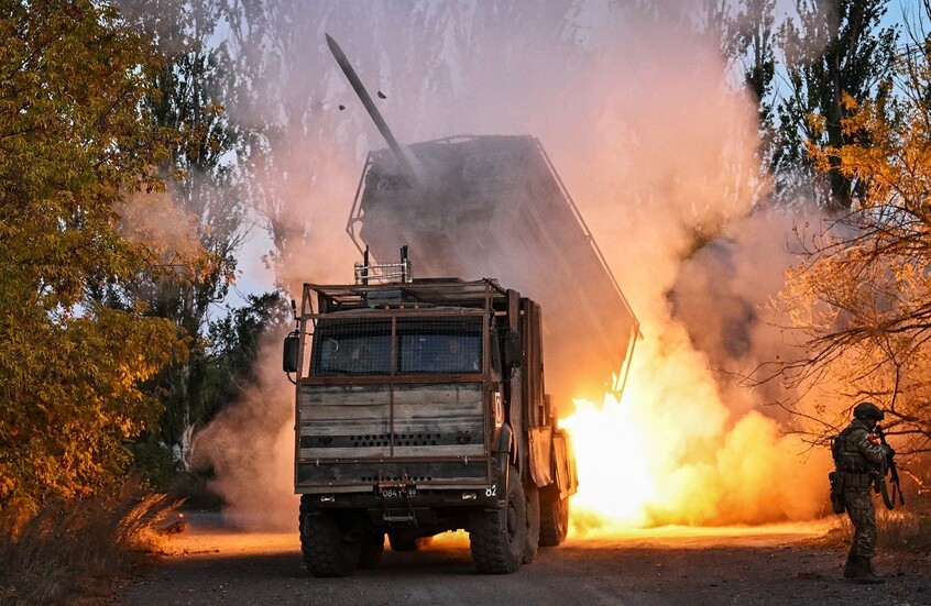 الدفاع الروسية: استهداف مواقع للصناعات العسكرية والطاقة ومطارات عسكرية في أوكرانيا