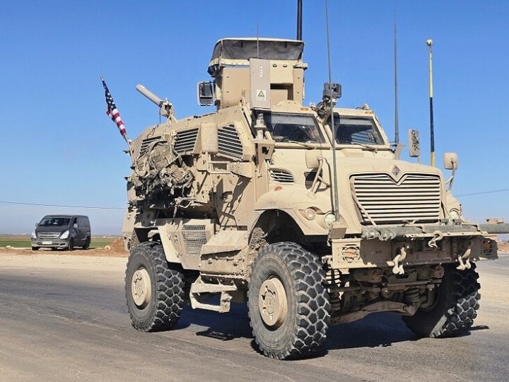 دفاعات” التحالف الدولي” تسقط مسيرة قبيل قيامها باستهداف قاعدة “قسرك” بريف الحسكة في سوريا