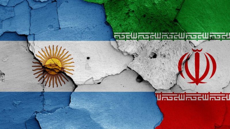 الأرجنتين تطرد كبير الدبلوماسيين الإيرانيين من البلاد