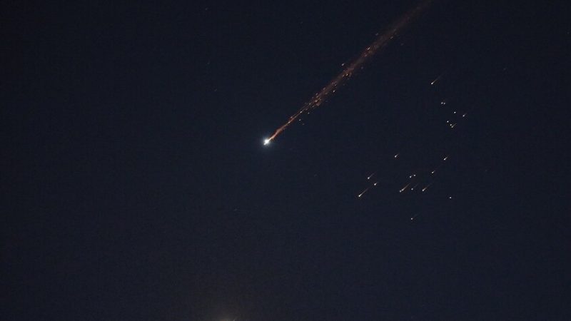 استخباراتي أمريكي سابق: الخسائر الأمريكية في إيران تعود إلى المبالغة في تقدير قدرات الجيش الأمريكي