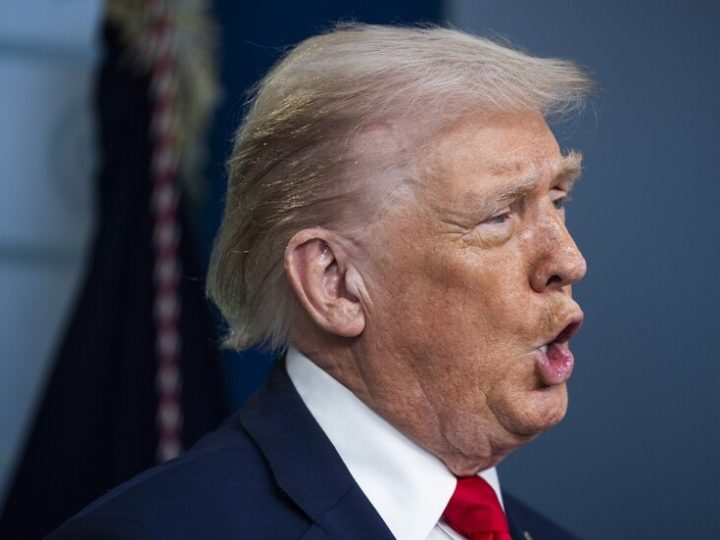 ترامب: بعد انتهاء الأزمة في إيران سأترشح لرئاسة فنزويلا