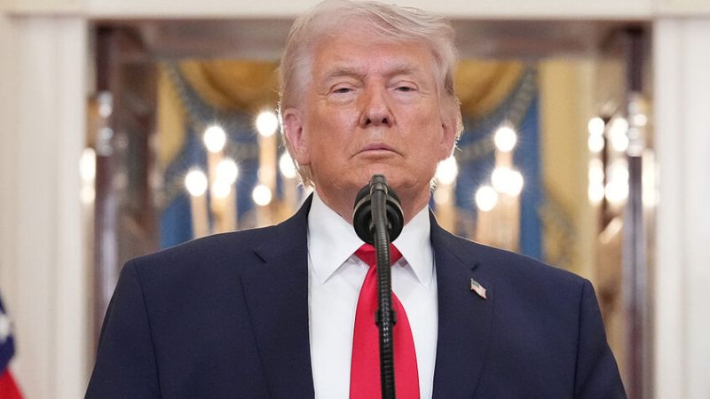 ترامب: عبقرية وكالة الاستخبارات المركزية أنقذت طيارنا في إيران وكشفت تحركاته ليلا