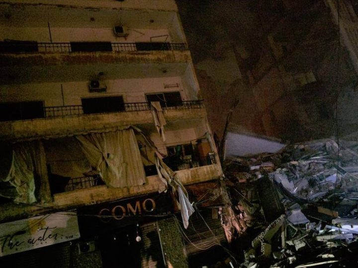 غارات إسرائيلية تستهدف الضاحية الجنوبية لبيروت وعددا من المناطق في جنوب لبنان (فيديو)