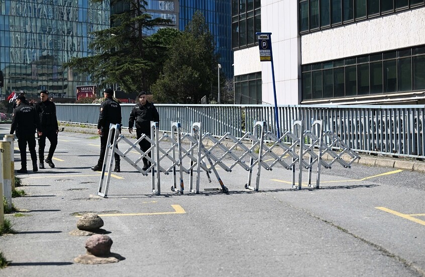 “حرييت” تكشف عن صلات مهاجمي قنصلية إسرائيل في إسطنبول