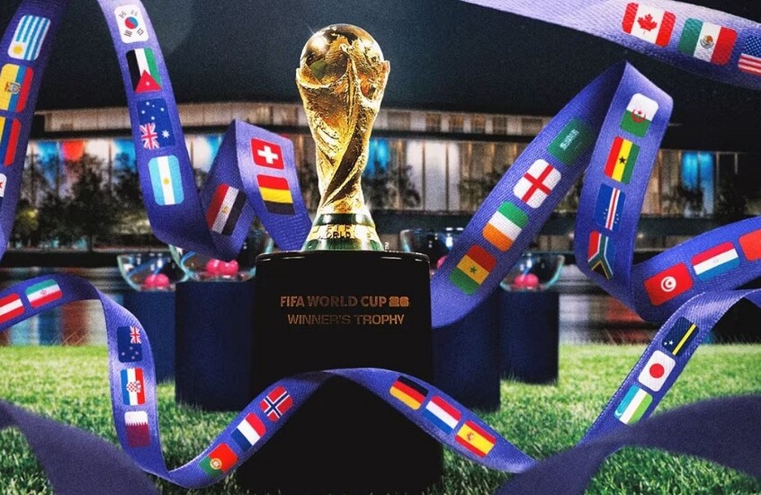 فضيحة إيطاليا.. دوناروما يرد على معادلة “بطاقة المونديال مقابل المال!”