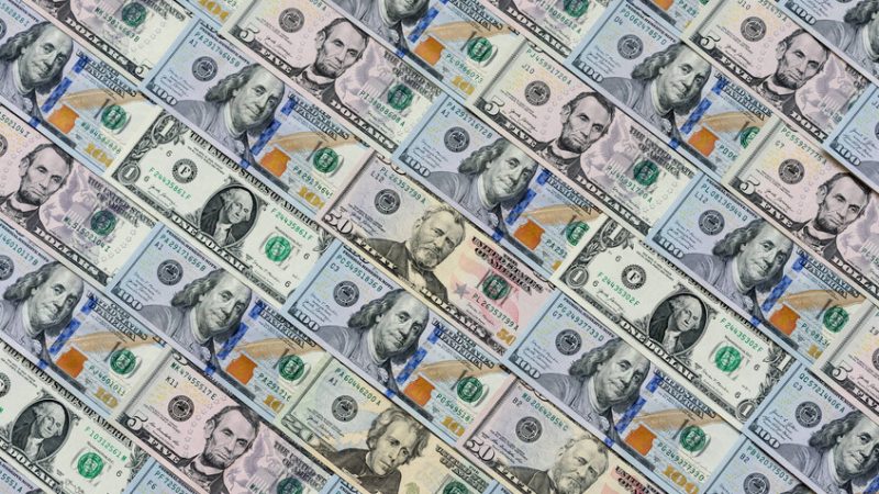 التضخم في الولايات المتحدة يسجل أعلى زيادة شهرية منذ 2022