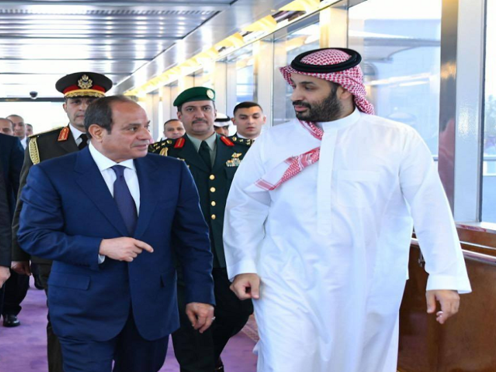 وزير مصري سابق: مصر لا تمزح بشأن الخليج