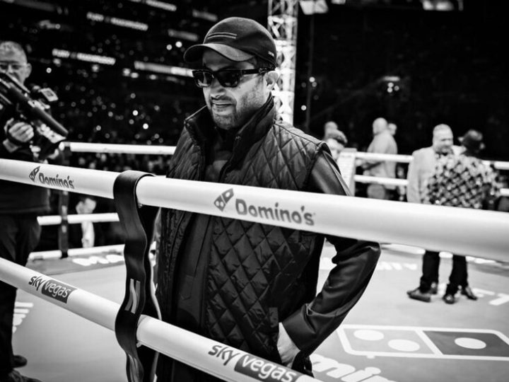 تركي آل الشيخ يشعل الأجواء بين الملاكمين تايسون فيوري وجوشوا (فيديو)