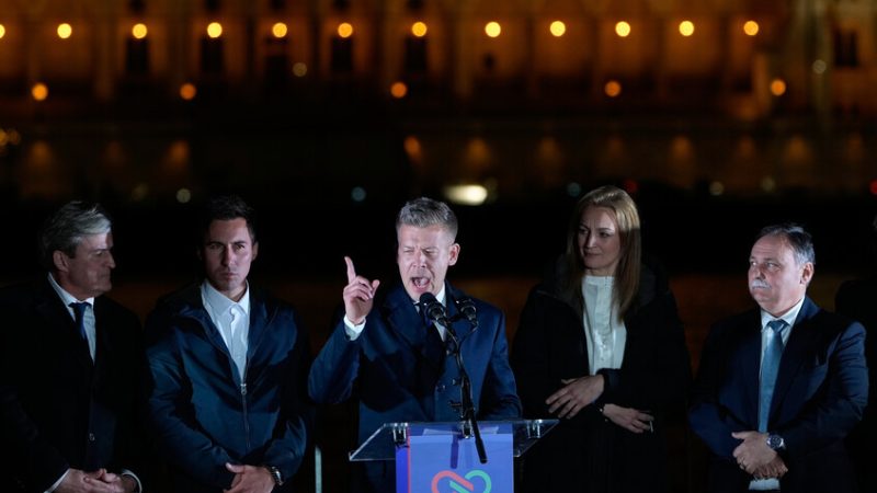 زعيم الحزب الفائز في انتخابات هنغاريا: سنستعيد مشاركتنا في الاتحاد الأوروبي والناتو